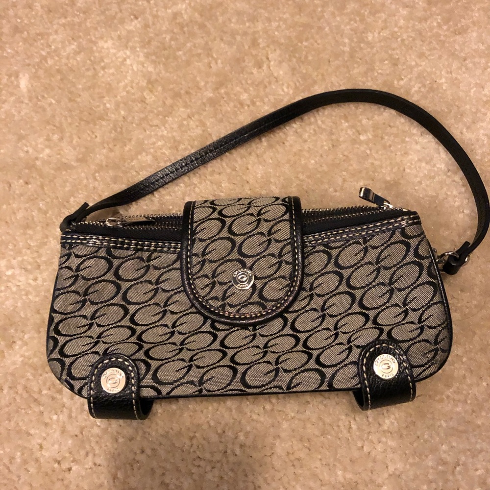 Vintage Gillivo wristlet women handbag